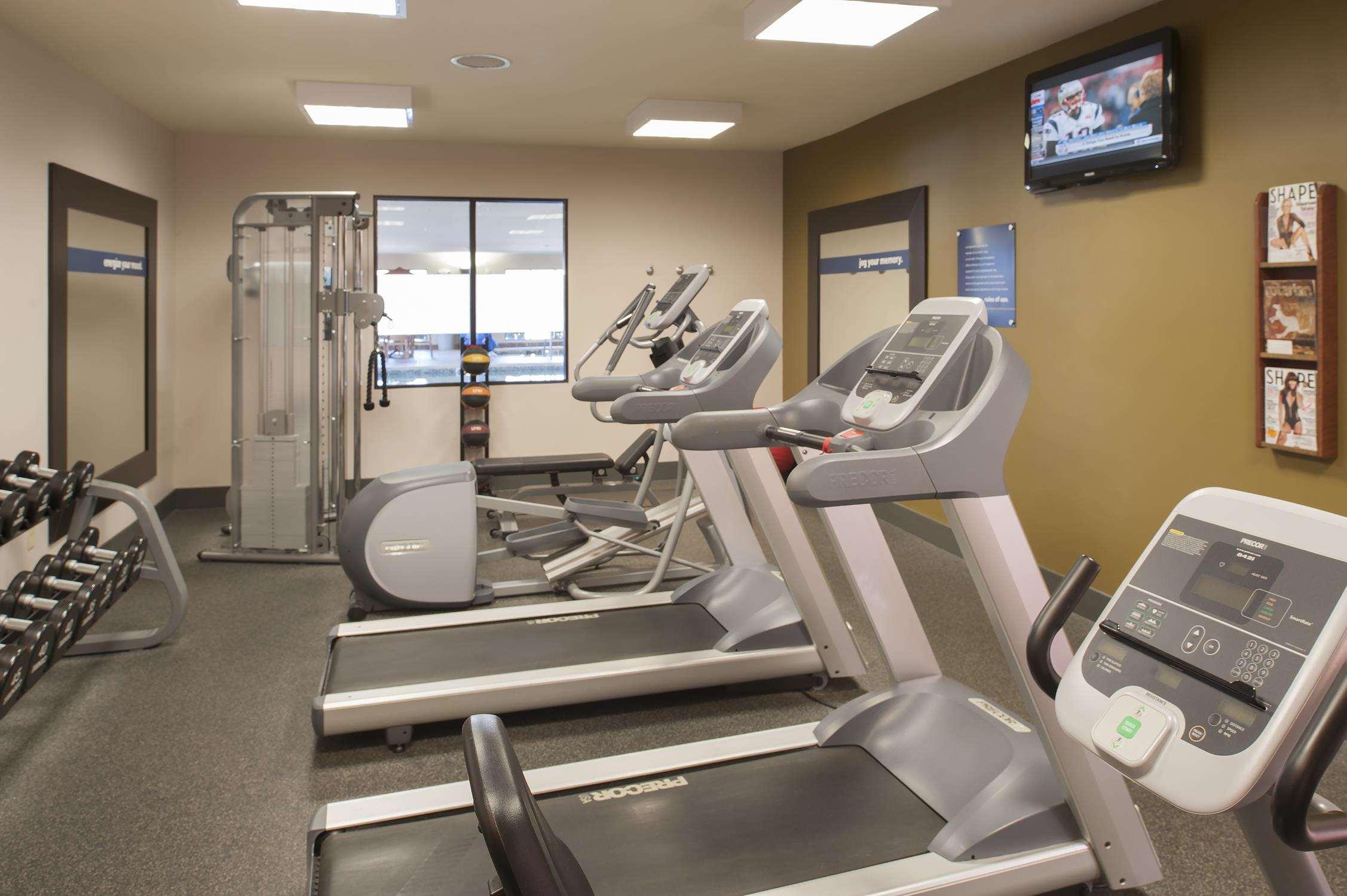 Hampton Inn Macomb Dış mekan fotoğraf