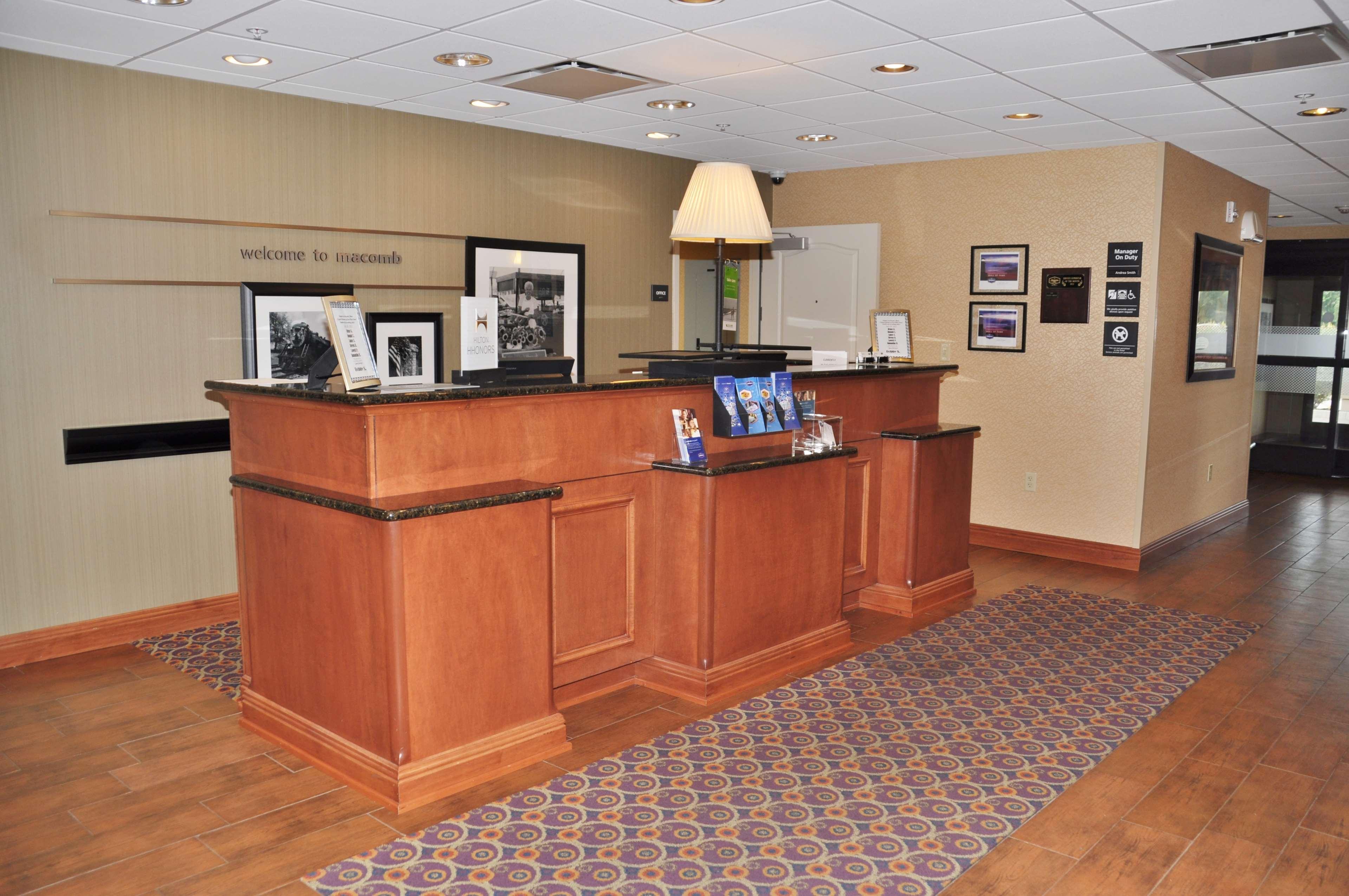 Hampton Inn Macomb Dış mekan fotoğraf